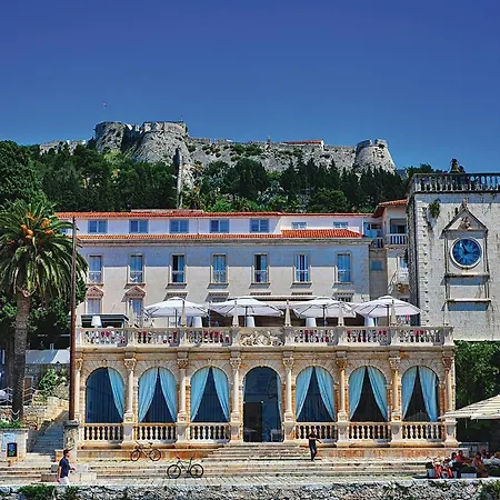 With Sea View X * 伊万多拉克